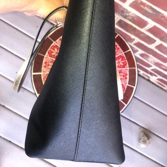 Kate Spade Handbag - Picture 5 of 8